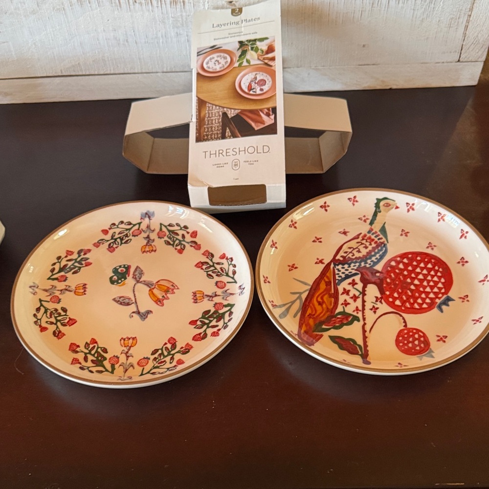 Threshold Floral and Bird Pattern Plates Set of 4 Layering plates - Picture 2 of 3